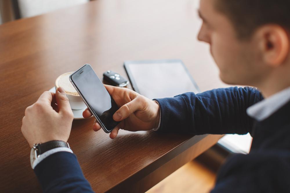 man bringing own device to work